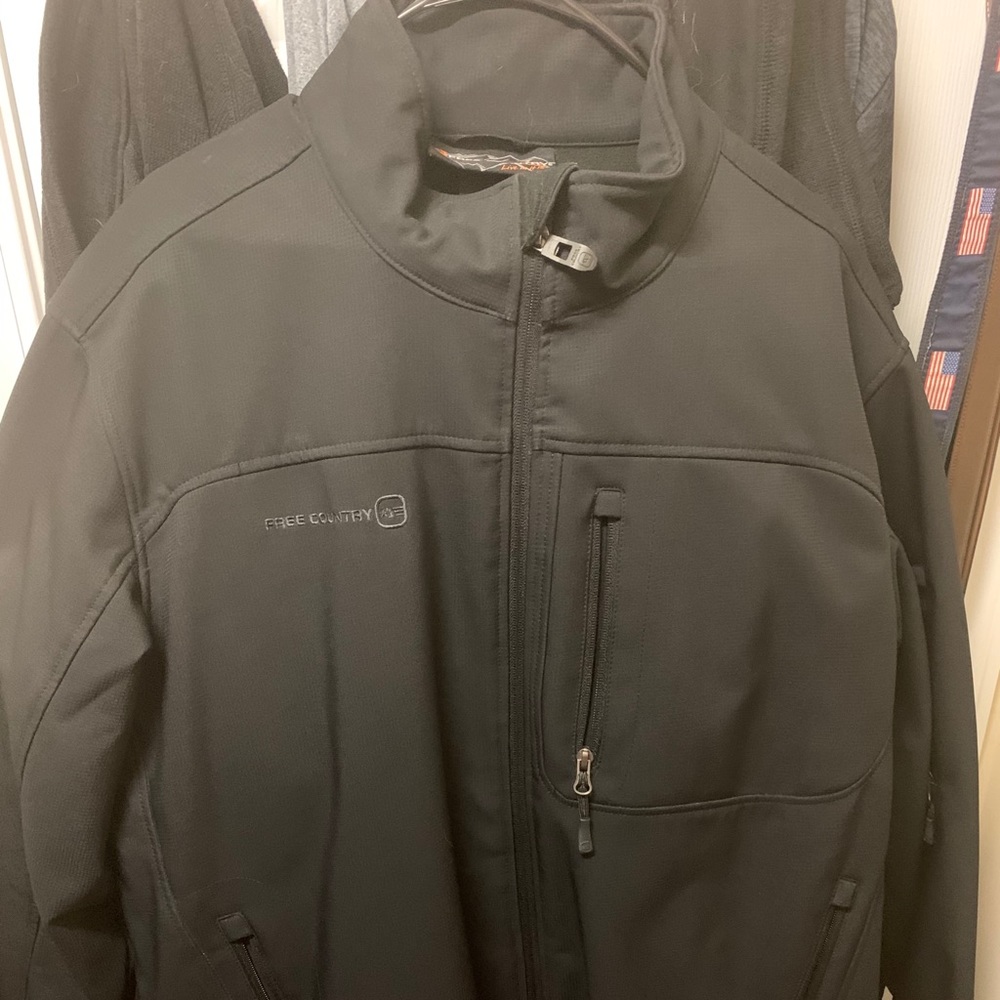 Men’s soft shell full zip jacket
